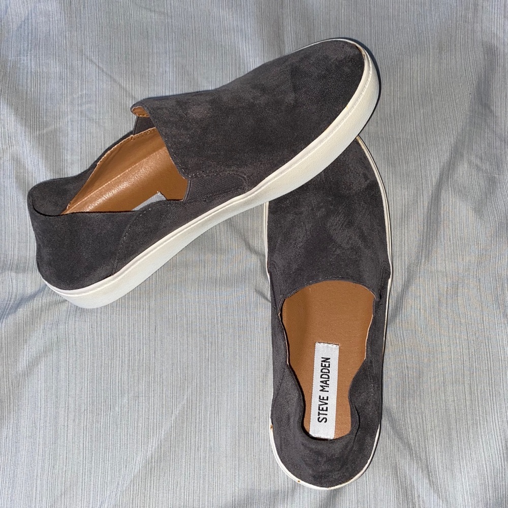 Steve Madden slip on shoes, women’s size 7